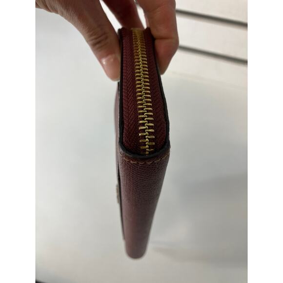 COACH 54007 LARGE WINE CROSSGRAIN LEATHER WALLET - Picture 9 of 16